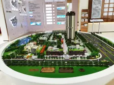 户型方正,高层,小区环境优美,安静视野好。