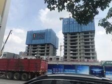 保利天际次新楼盘4房 诚意出售 位置安静舒适