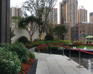 西宸春天4室2厅东南