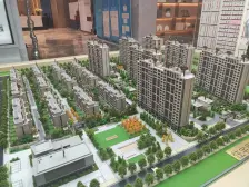 业主自住精装30W+,保养好,小区前排视野开阔,好楼层