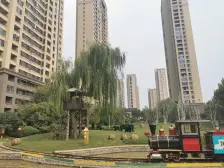 东润城(一期臻园) 电梯房 商业配套成熟 南北通透 商品住宅