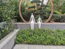 此房手续齐全,格局好,采光好,无遮挡,出行方便