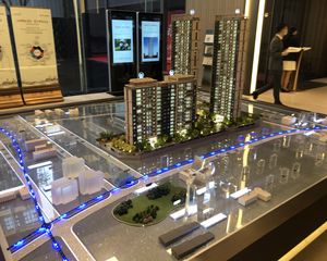 金地融信御琴峯3室2厅西南