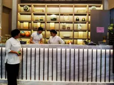 精装修交付,离汉峪金谷近上班方便,有地铁口和医院