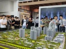 房东诚心出售!价格可谈小区首排,视野好!