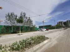 小高层三室两厅,南北通透格局,户型方正,环境优美。