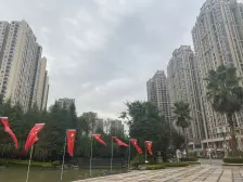 万达商圈清水三房,户型方正,带车位出售,配套成熟