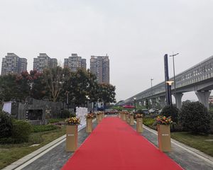 和成景筑3室2厅东南