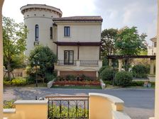 楼层好,视野宽阔,采光充足,配套设施齐全,交通便利