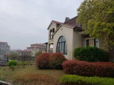 手续齐全,格局好,采光好,无遮挡,出行方便