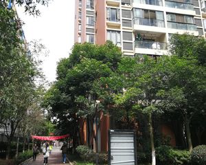 温哥华南苑2室1厅东