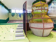 精装修3房 户型方正,南北对流,采光充足