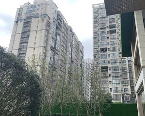 中南华宇君启4室2厅南北