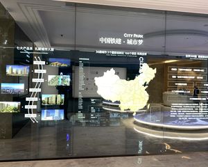 中国铁建西派金沙4室1厅东北