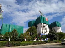 融创·九宸府3室2厅西南