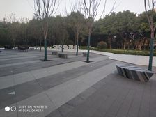 一梯两户,毛坯,新小区,环境好,品牌物业