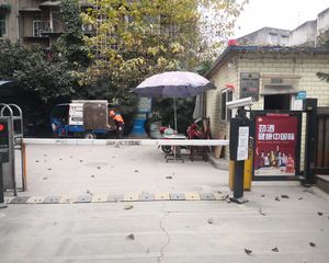 雅图丽景3室1厅东