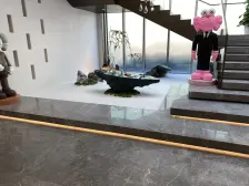 次新小区 +精装修+地铁口+房东诚意出售