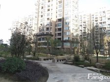 此房为中上楼层,视野开阔,南靠繁花,配套齐全