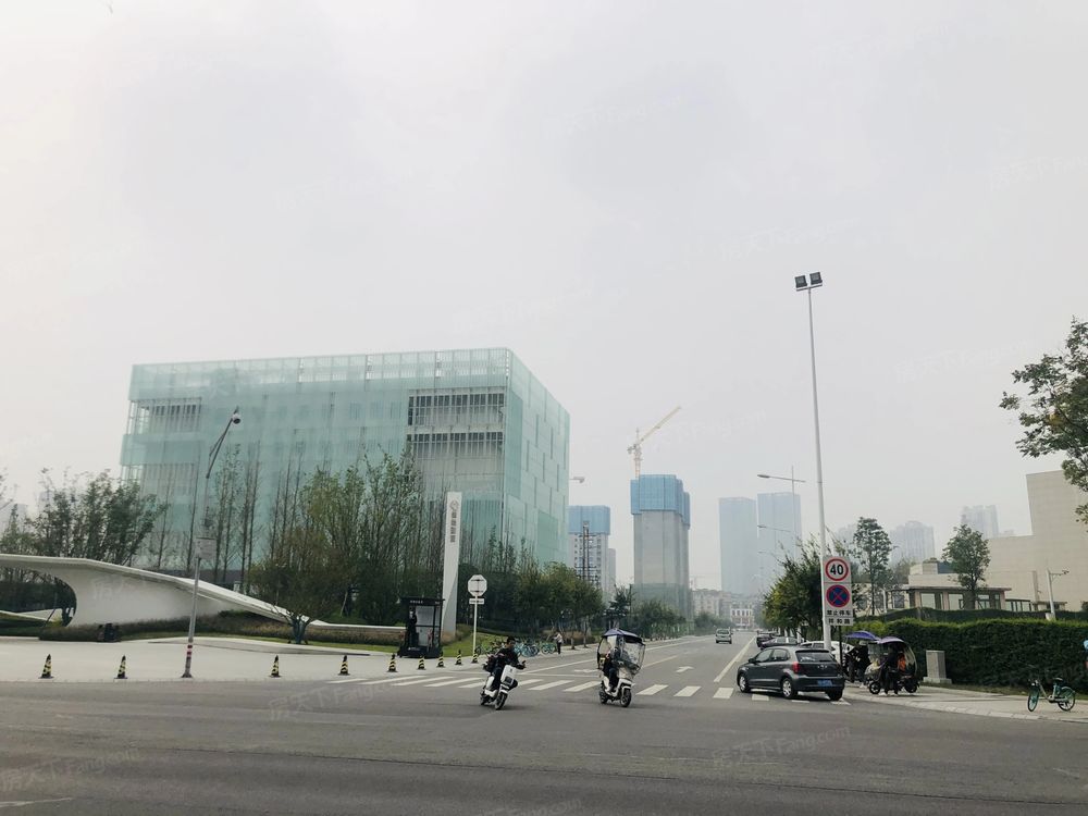 小区相关图