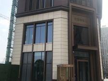 龙腾御锦城3室1厅东南