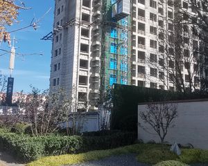 康城知园南北通透格局,楼层好,南北通透,精装修