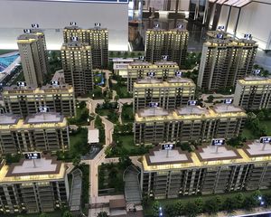 人居柏荟城荟澜阁4室2厅南