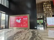 贾鲁河旁,次新小区,精装修边户小三房,保养的很好