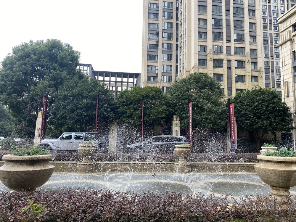 小区相关图
