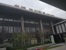 急售!店长力推西府原著电梯叠拼别墅带5个阳台