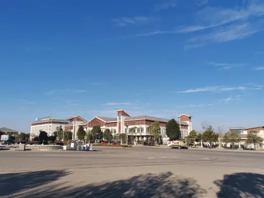 利亚融冠悦府周边配套