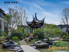 业主诚心出售别墅,带两个车位,随时可以看房