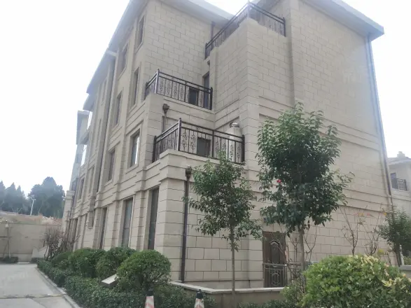 百替御园华府别墅实景图