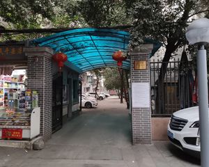 水碾河南三街2号1室1厅东南