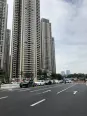 距离项目50米马路实景图