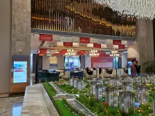 网红儿童公园旁, 全新小区 户型好。