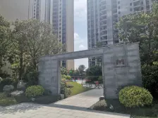 碧桂园佳诚城央首府 4室2厅 南