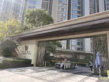 滨江凯旋门二期2021年三房 看小区花园 视野开阔