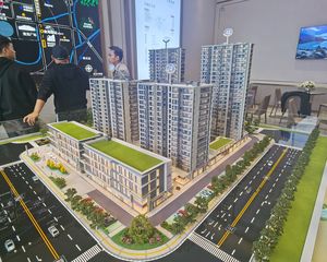 地铁口地铁三号线新中医院旁边次新小区