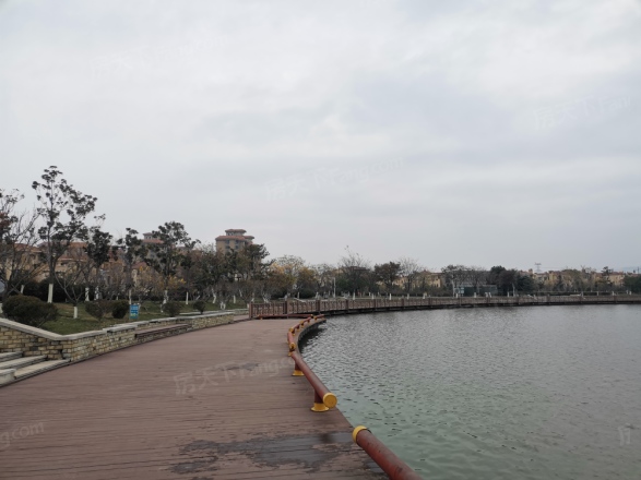 香江·悦湖春天