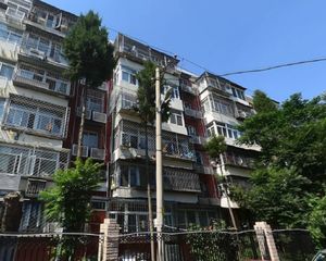 北洼路46号精装修满五唯一南北通透