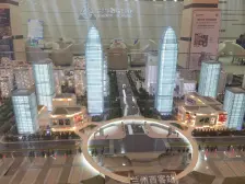 此房 近地铁 交通便利 小区环境优美