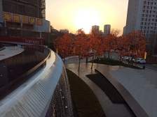 四公里双轻轨旁,次新三房,品质楼盘