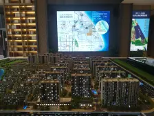 东站旁,豪装,看房提前联系