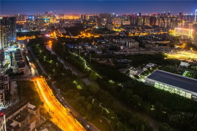 龙湖梵城实景图