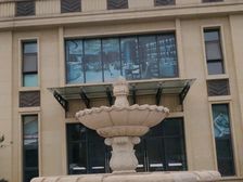 大三室二卫,户型方正,正看中庭位置视野效果好