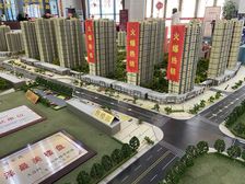 大两室,老证,房东急售,随时签约