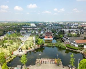 华侨城碧桂园莫奈的湖 4室2厅 东南