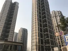 香港置地品质4房 中楼层朝南 旁边光环 9,10号双地铁