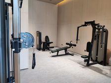 次新小区,小高层精装四房,诚意出售